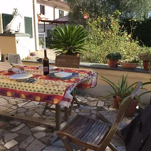 Il Giardino Di Otto Appartamento